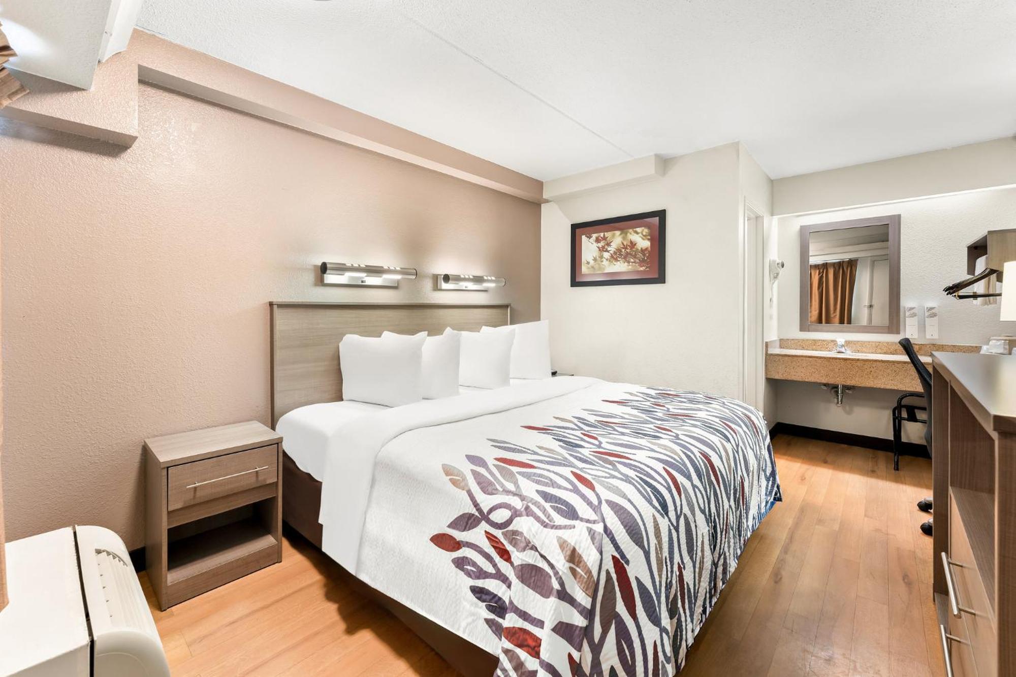 Red Roof Inn Allentown Airport Екстер'єр фото
